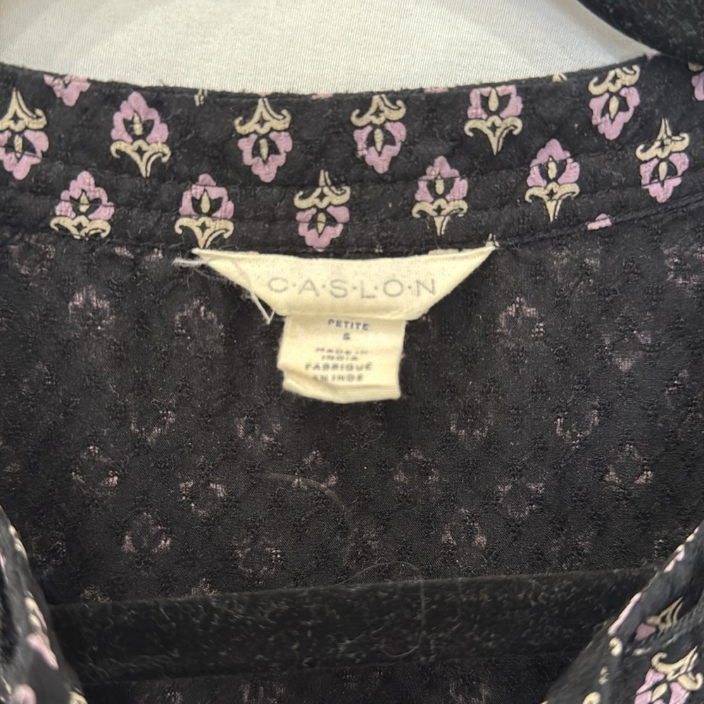 Caslon Nordstrom navy blue / lavender block
Print blouse sz small petite - Picture 2 of 5